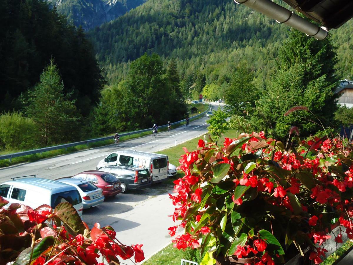 Apartmaji Gros Kranjska Gora Zewnętrze zdjęcie